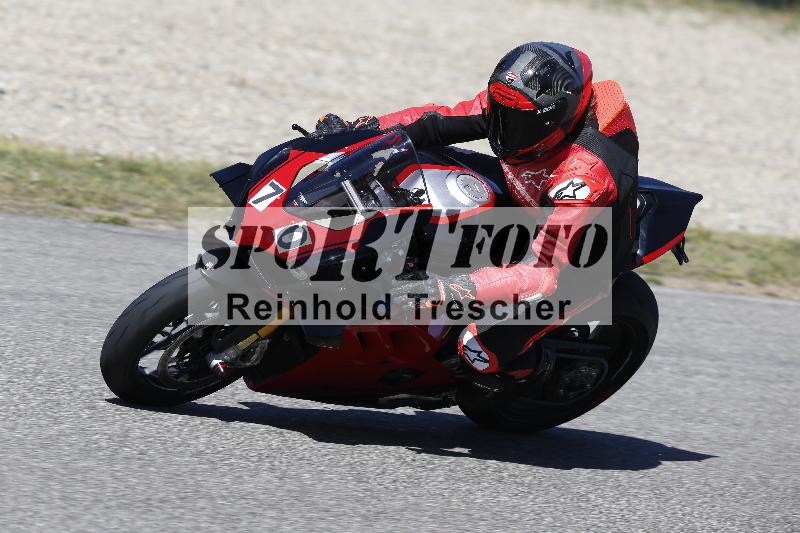 /06 08.04.2026 Cornu Master School ADR/Gruppe gruen/70